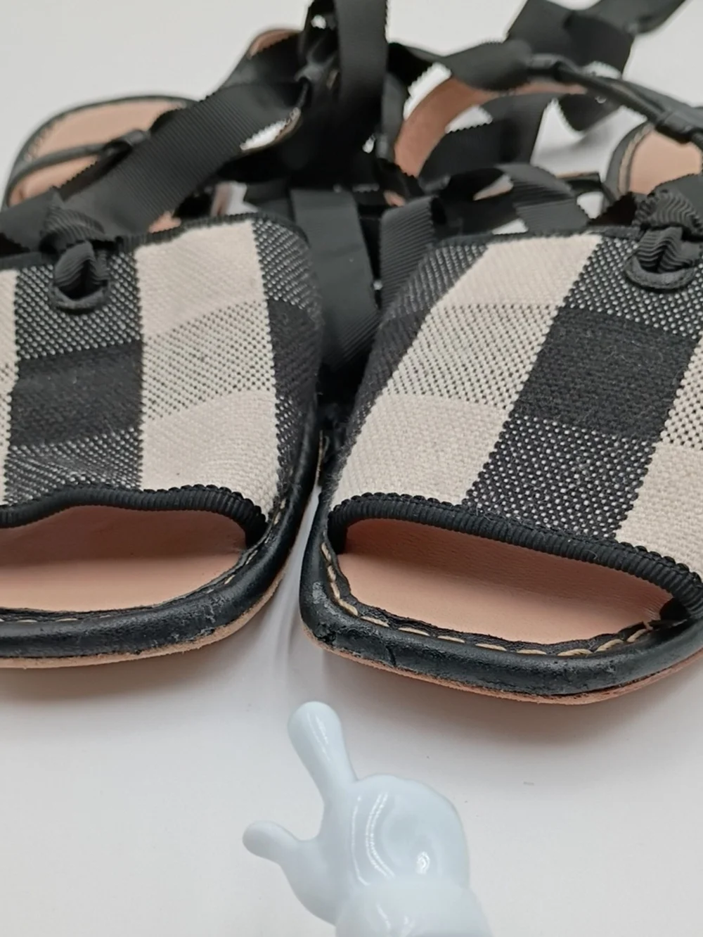 Kate Spade Maggie Ankle Strap Sandals Flats Gingham Checkered 9 Coastal Garden
